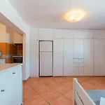 Apartment Infinity Ii - Modern Family Retreat In Kos