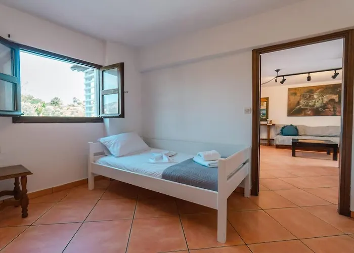 Infinity Ii - Modern Family Retreat In Kos