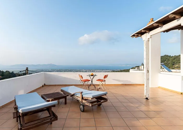 Infinity Ii - Modern Family Retreat In Kos